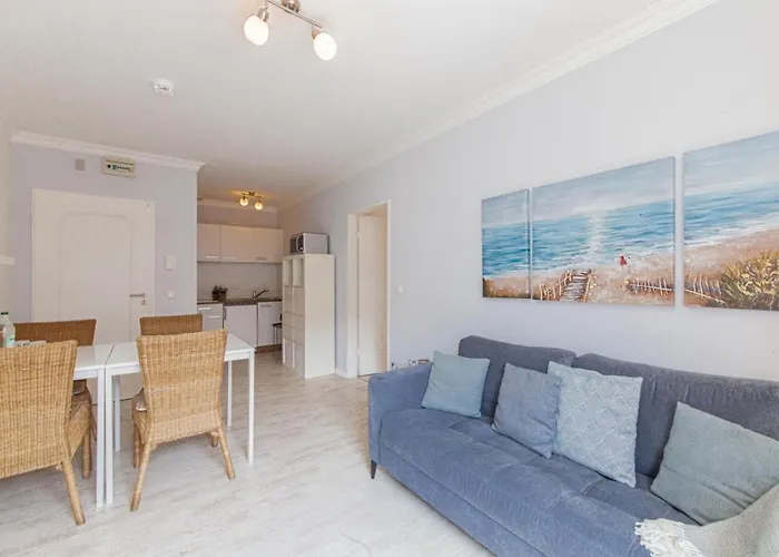 Strandkoerbchen - * Scharbeutz