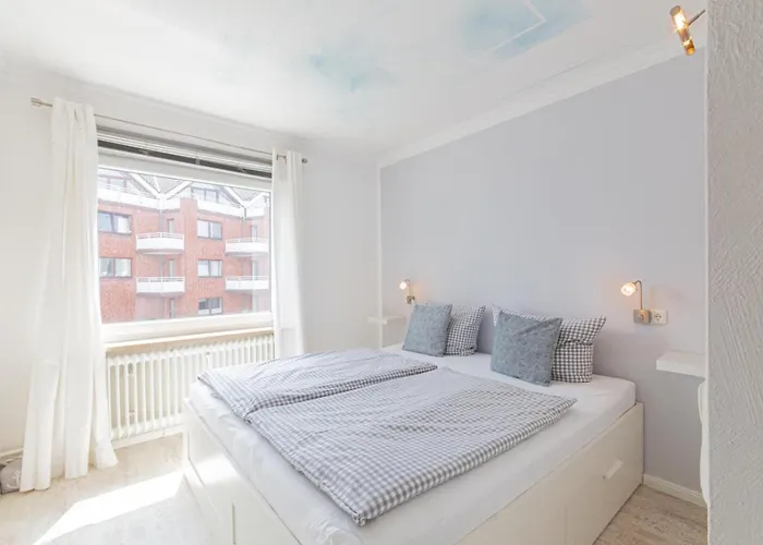 Strandkoerbchen - * Scharbeutz